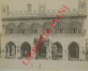 Ed. Alinari - - Piacenza: Palazzo Comunale.