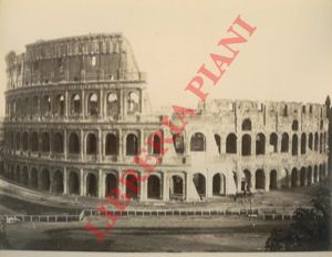 - - Roma : Colosseo.