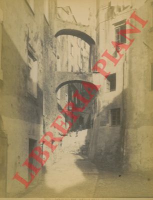 GJ Phot - - San Remo. Rue vieille ville.