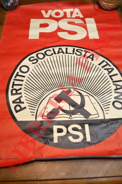 - - Vota PSI.