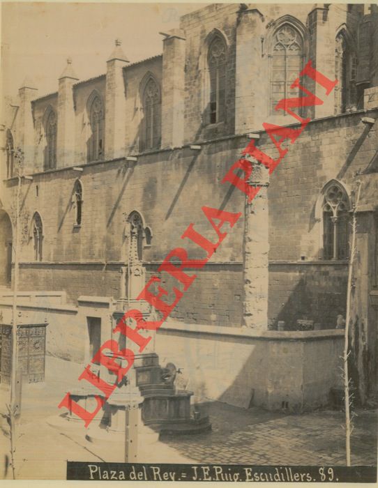 J.E. Puig. Escudrilers 89 - - Barcelona. Plaza del Rey; Portali di chiese :Catedral P. de Sta Cruz; P. de S. Olegario; Sta Cruz y S.ta Eulalia, P. de la Piedad; Sta Maria del Mar, Puerta (animata).