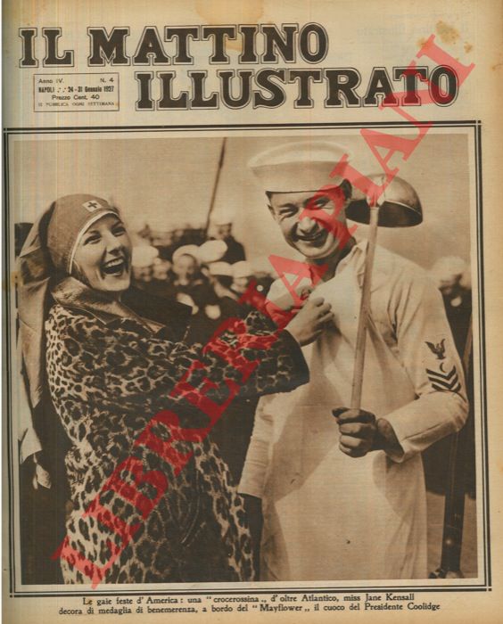 - - Le gaie feste d'America: una 'crocerossina' d'oltre Atlantico, miss Jane Kensall decora di medaglia di benemerenza, a bordo del 'Mayflower' il cuoco del Presidente Coolidge.