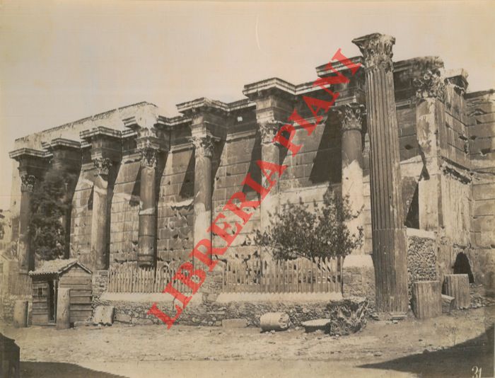 - - Grecia. Tempio.