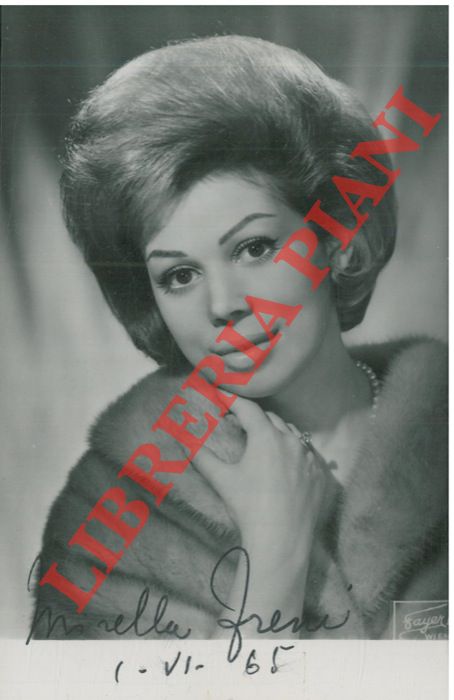 - - FRENI Mirella, soprano -