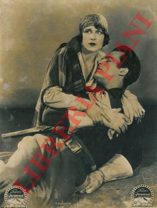 Paramount, ecc. - - Cinematografia hollywoodiana.