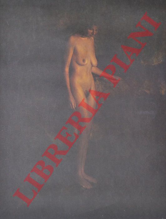 - - Nudo frontale femminile.
