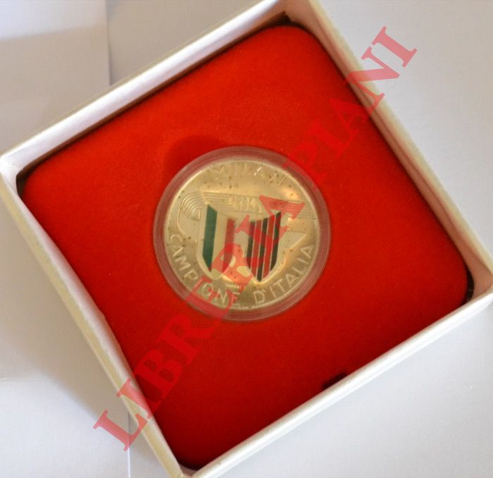 - - Milan Campione d'Italia 1987-88.