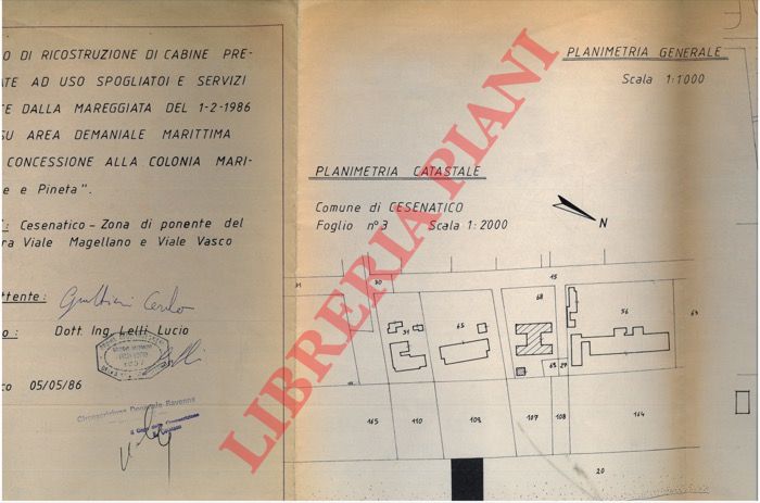 Comune di Cesenatico - - Progetto di ricostruzione cabine prefabbricate sd uso spoglistoi e servizi distrutte dalla mareggiata del 1.2.1986 poste su area demaniale marittima data in concessione alla Colonia Marina 