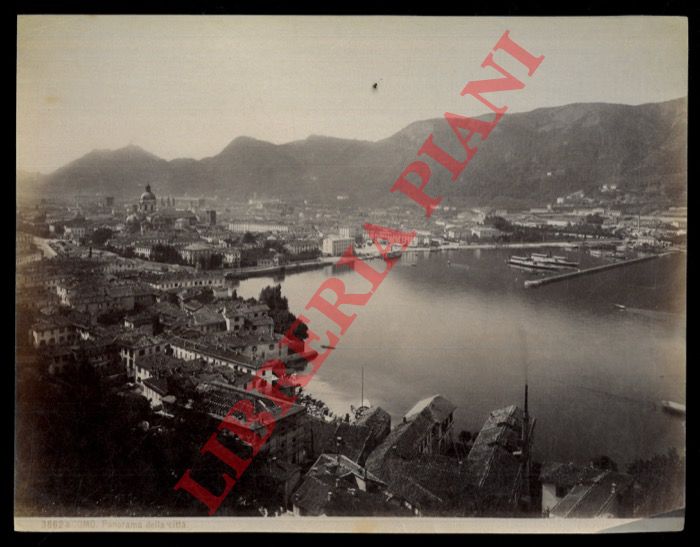 Edizioni Brogi - - Panorama della citt - Veduta da levante del Bacino della Tremezzina