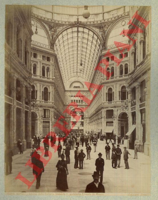 Edizioni Brogi - - Napoli. Interno della Galleria Umberto I. (Architetto Ernesto de Mauro)