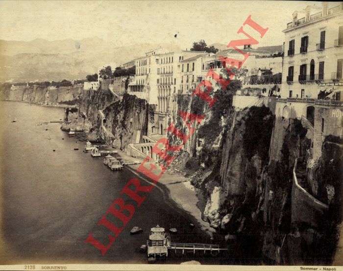 Sommer. Napoli - - Sorrento. Panorama.