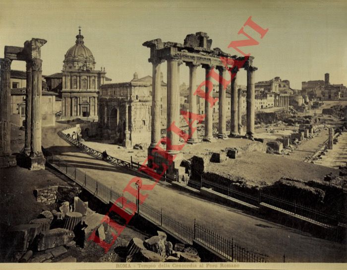 - - Roma. Tempio della Concordia al Foro Romano.
