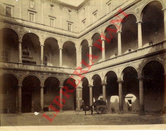 - - Roma. Chiostro della Cancelleria Apostolica (del Bramante).