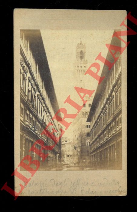 - - Firenze. Palazzi degli Uffizi.