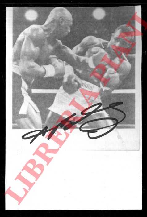- - Fototipia con firma autografa del pugile Ray 